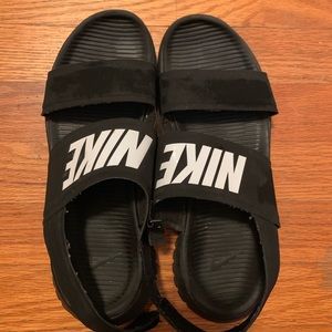 Women’s Nike Tanjun Sandals